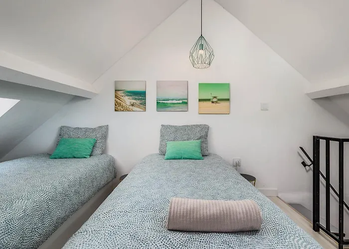 Duplex Com Vista Mar A Passos Da - Just Sezimbra * Sesimbra